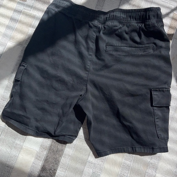 Hollister black cargo shorts - Picture 4 of 5